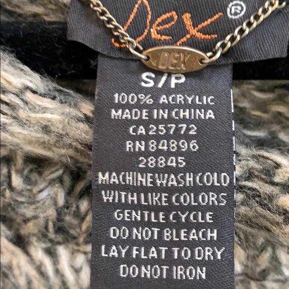 Sweater - Picture 2 of 3